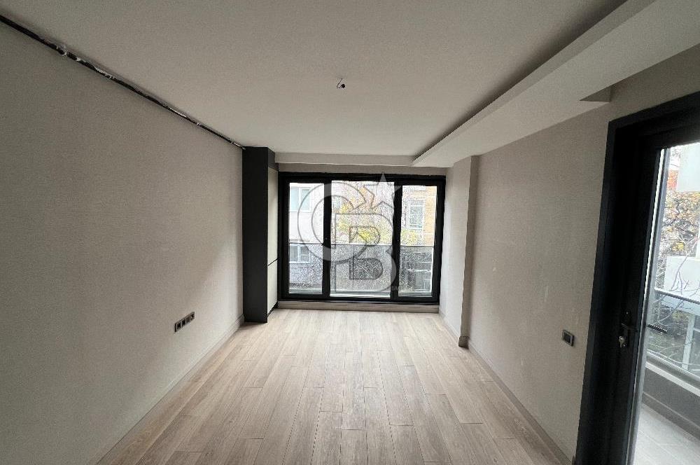 ÇANKAYA ATAKULE'YE YÜRÜME MESAFESİNDE SATILIK LÜKS BOŞ 1+1 DAİRE