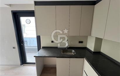 ÇANKAYA ATAKULE'YE YÜRÜME MESAFESİNDE SATILIK LÜKS BOŞ 1+1 DAİRE