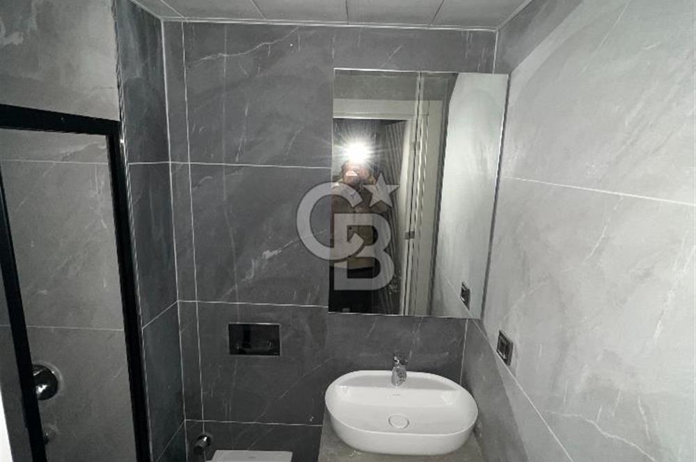 ÇANKAYA ATAKULE'YE YÜRÜME MESAFESİNDE SATILIK LÜKS BOŞ 1+1 DAİRE