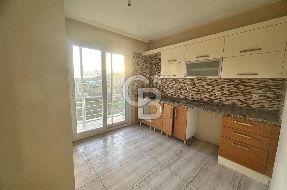 Foça Bağarası Kazım Dirik Mah. Kiralık 2+1 Daire