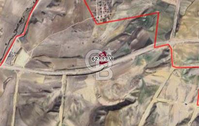 SUSUZ MAHALLESİ YOLA CEPHE VİLLA İMARLI SATILIK HİSSE