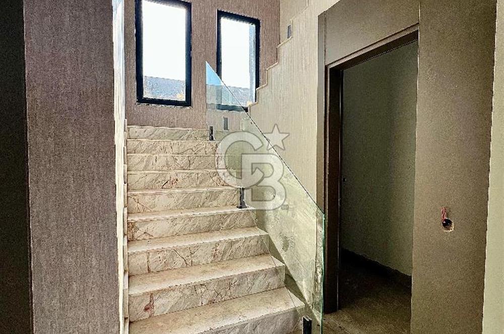 KARACAKAYA 240 M2 4+1 TERASLI MÜSTAKİL LOFT VİLLA 