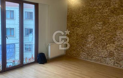 İstanbul Finans Merkezine Komşu, Site İçinde, 2+1 Genç ve Ferah