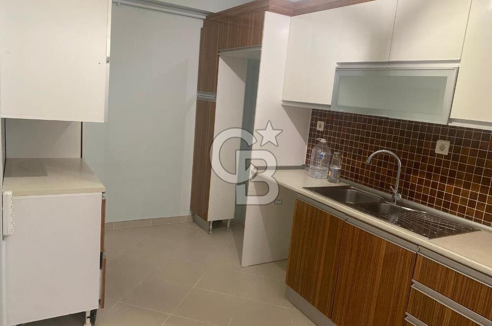 İstanbul Finans Merkezine Komşu, Site İçinde, 2+1 Genç ve Ferah