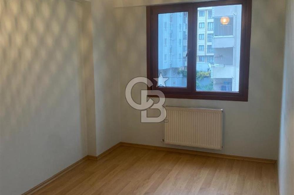 İstanbul Finans Merkezine Komşu, Site İçinde, 2+1 Genç ve Ferah