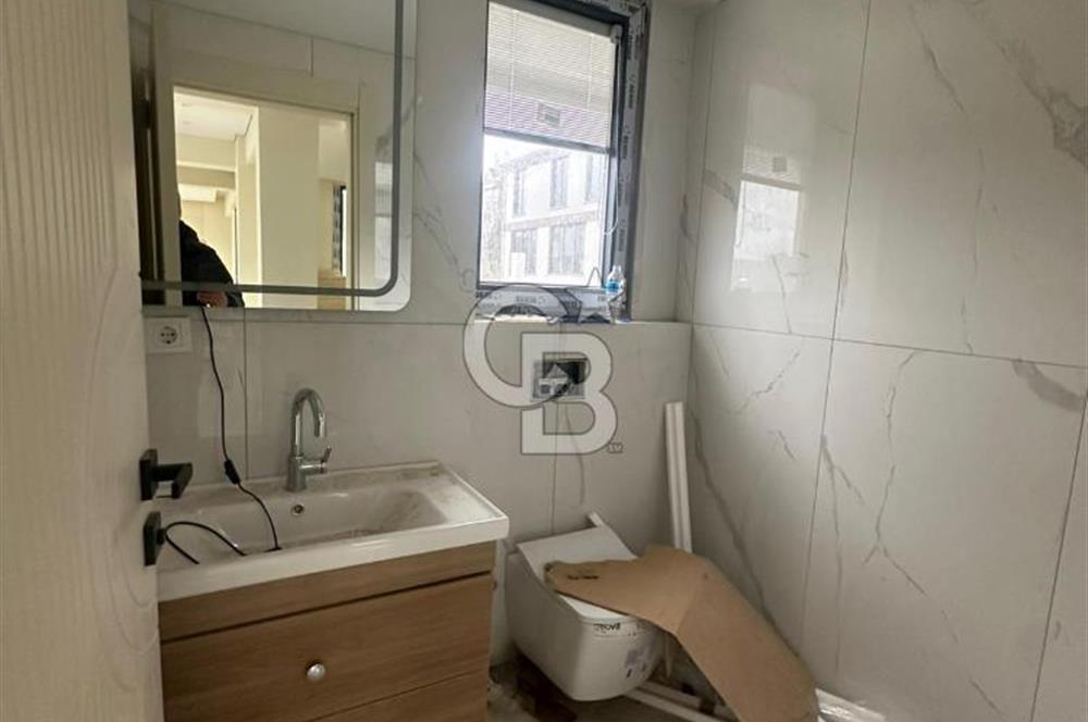 Arnavutköy Karaburunda Deniz manzaralı Villa