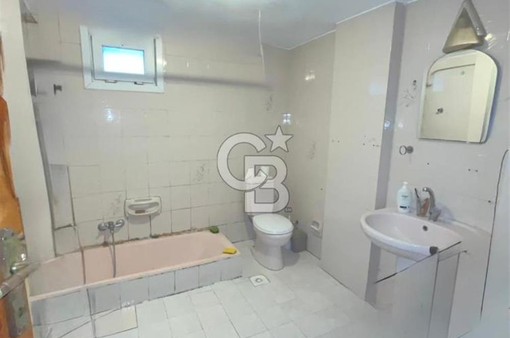 Yatırımlık! Karlıktepe'de Asansörlü Balkonlu Arakat Ferah Daire