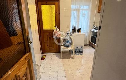 Yatırımlık! Karlıktepe'de Asansörlü Balkonlu Arakat Ferah Daire