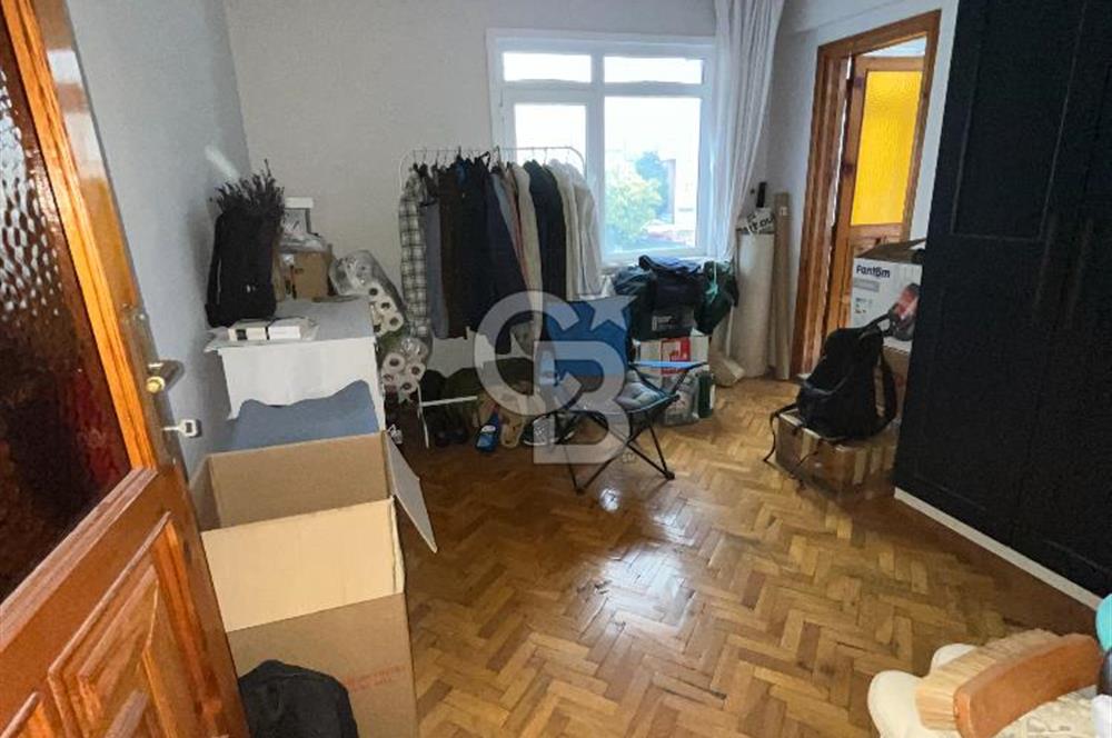 Yatırımlık! Karlıktepe'de Asansörlü Balkonlu Arakat Ferah Daire