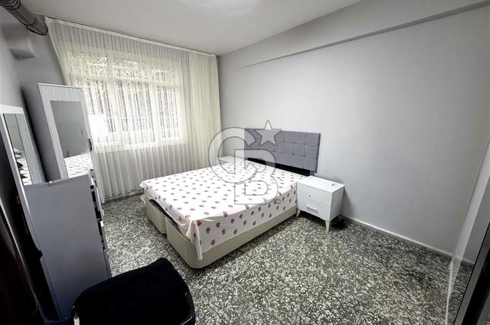 Konak Eşrefpaşada 2 Daireli Müstakil Bina