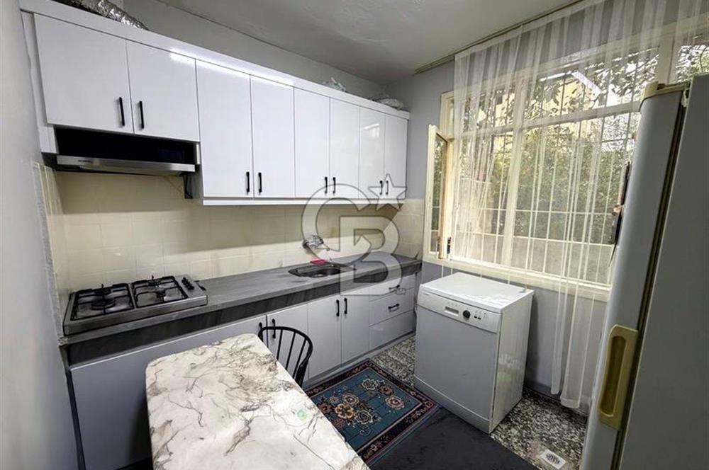 Konak Eşrefpaşada 2 Daireli Müstakil Bina