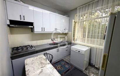 Konak Eşrefpaşada 2 Daireli Müstakil Bina