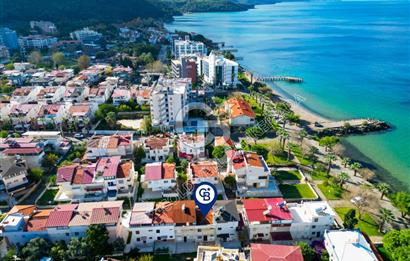 KUŞADASI GÜZELÇAMLI DENİZE 100 METRE SATILIK VİLLA