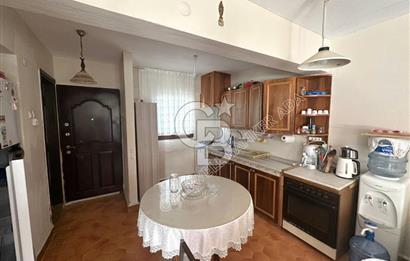 KUŞADASI GÜZELÇAMLI DENİZE 100 METRE SATILIK VİLLA