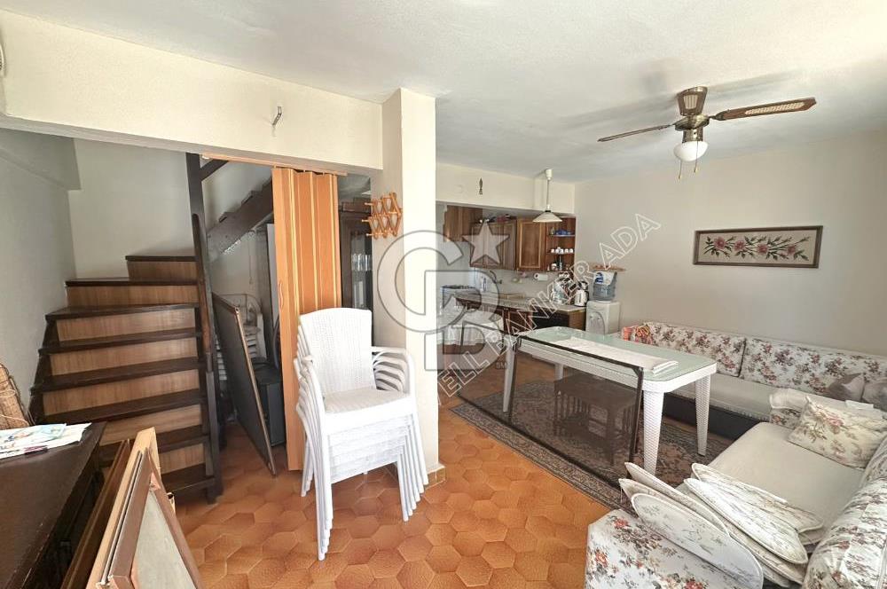 KUŞADASI GÜZELÇAMLI DENİZE 100 METRE SATILIK VİLLA