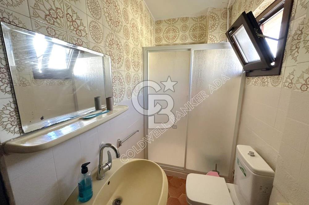 KUŞADASI GÜZELÇAMLI DENİZE 100 METRE SATILIK VİLLA