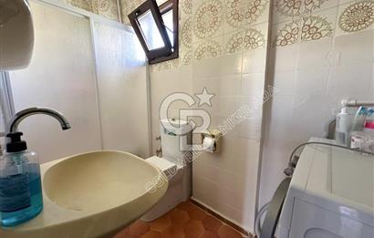 KUŞADASI GÜZELÇAMLI DENİZE 100 METRE SATILIK VİLLA