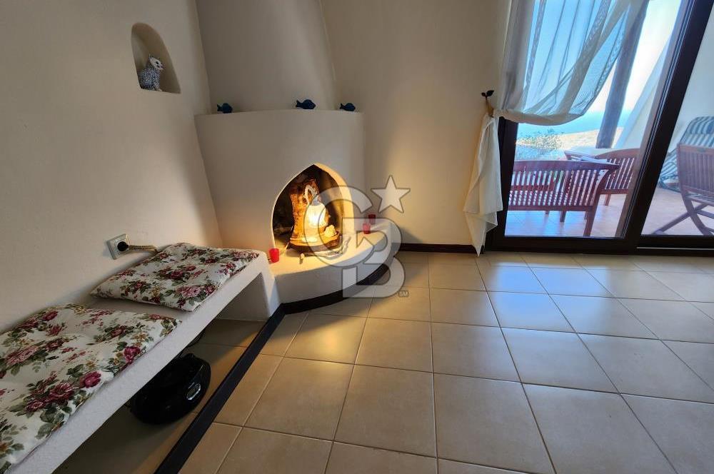 GÜMÜŞLÜK KOYUNBABA LEBİ DERYA MANZARALI BAHÇELİ MÜSTAKİL VİLLA