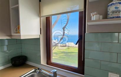 GÜMÜŞLÜK KOYUNBABA LEBİ DERYA MANZARALI BAHÇELİ MÜSTAKİL VİLLA