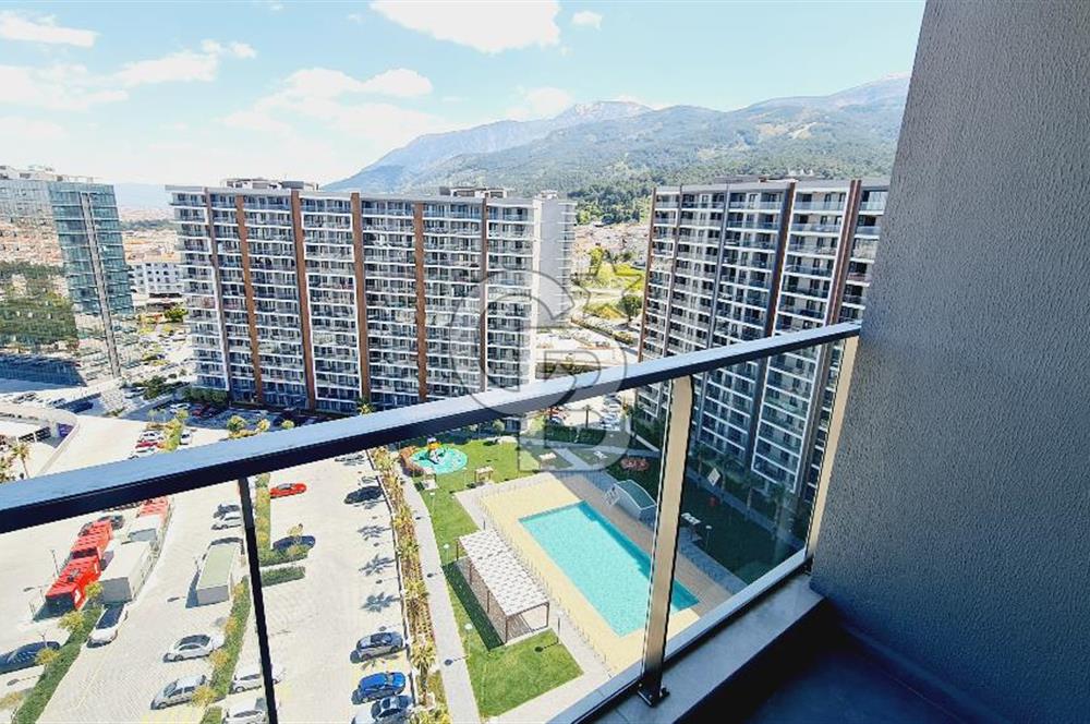 Manisa Meydan Sitesi Havuz Cephe Eşyalı Kiralık1+1 Daire