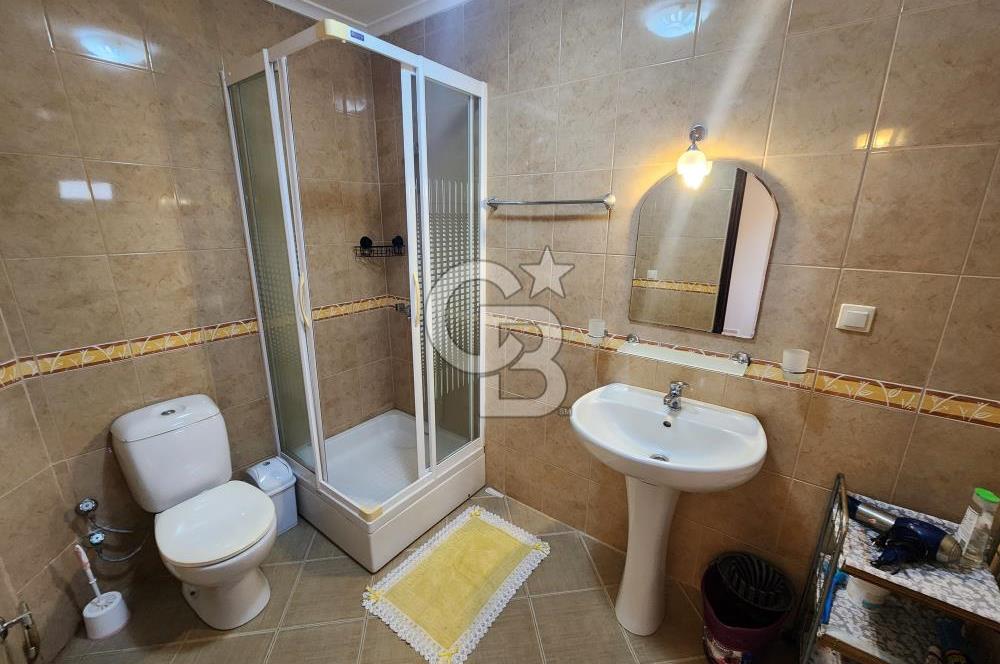 GÜMÜŞLÜK KOYUNBABA LEBİ DERYA MANZARALI BAHÇELİ MÜSTAKİL VİLLA