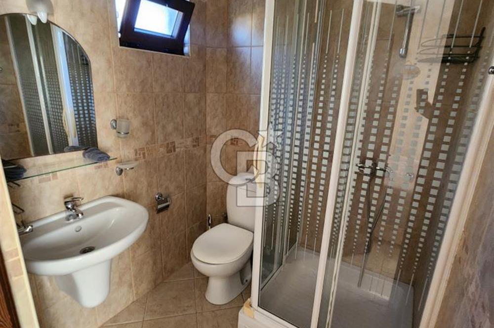 GÜMÜŞLÜK KOYUNBABA LEBİ DERYA MANZARALI BAHÇELİ MÜSTAKİL VİLLA