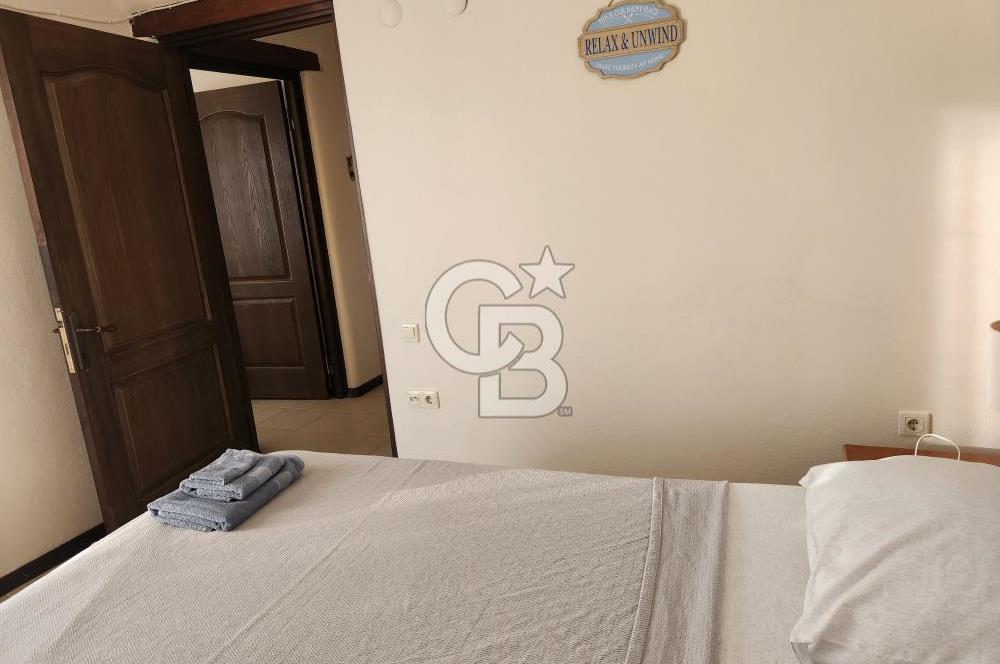 GÜMÜŞLÜK KOYUNBABA LEBİ DERYA MANZARALI BAHÇELİ MÜSTAKİL VİLLA