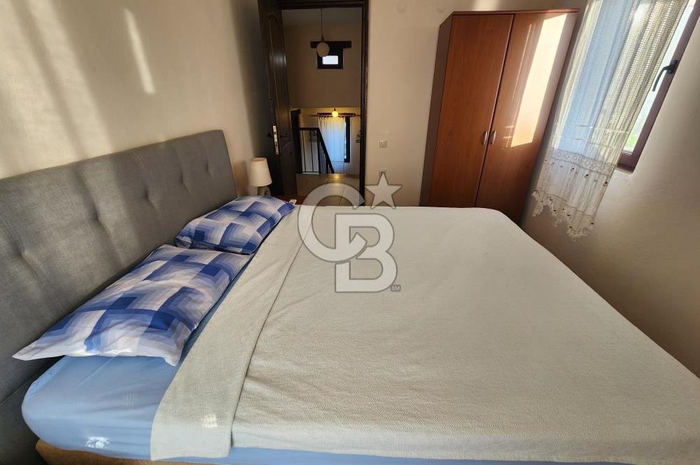 GÜMÜŞLÜK KOYUNBABA LEBİ DERYA MANZARALI BAHÇELİ MÜSTAKİL VİLLA