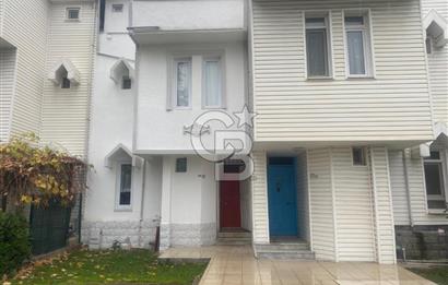 Emlak Konut Satılık Villa Yalova Altınova Altınova Tavşanlı Bld. Altınkent Sitesi Favori İlanlarım Favori Aramalarım Size Özel İlanlar Karşılaştır YALOVA ALTINOVA TAVŞANLIDA HUZURLU HAVUZLU SİTEDE SATILIK VİLLA!