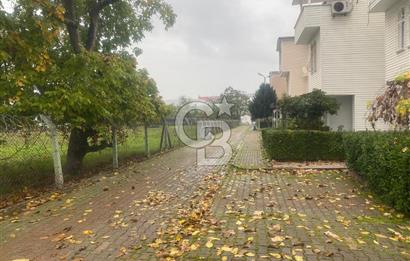 Emlak Konut Satılık Villa Yalova Altınova Altınova Tavşanlı Bld. Altınkent Sitesi Favori İlanlarım Favori Aramalarım Size Özel İlanlar Karşılaştır YALOVA ALTINOVA TAVŞANLIDA HUZURLU HAVUZLU SİTEDE SATILIK VİLLA!