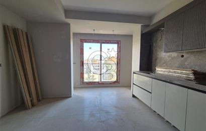 Karşıyaka Aksoy da 4+1 çift teraslı sıfır Dubleks Daire