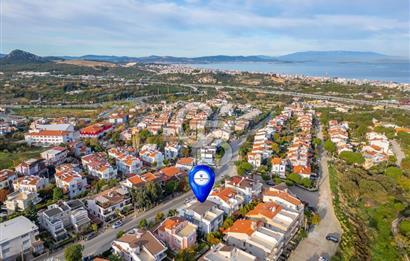 Güzelbahçe'de Ticari Ruhsatlı,Müstakil Bahçeli Satılık Villa