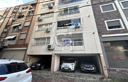 Karşıyaka Yalı Mahallesinde 3+1, Merkezi Konum, Fırsat Daire!