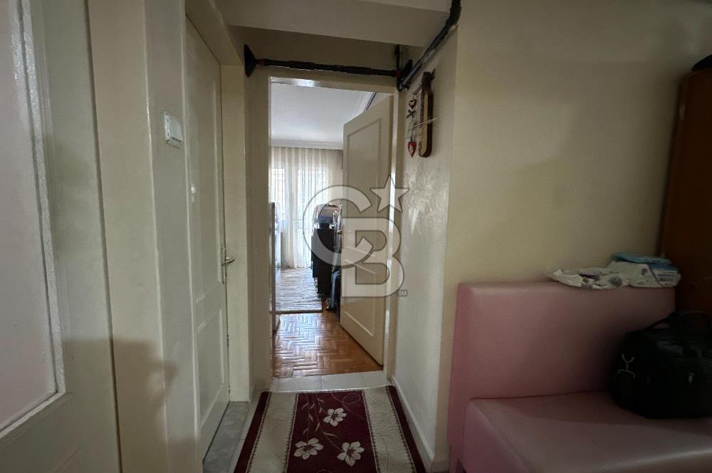 Karşıyaka Yalı Mahallesinde 3+1, Merkezi Konum, Fırsat Daire!