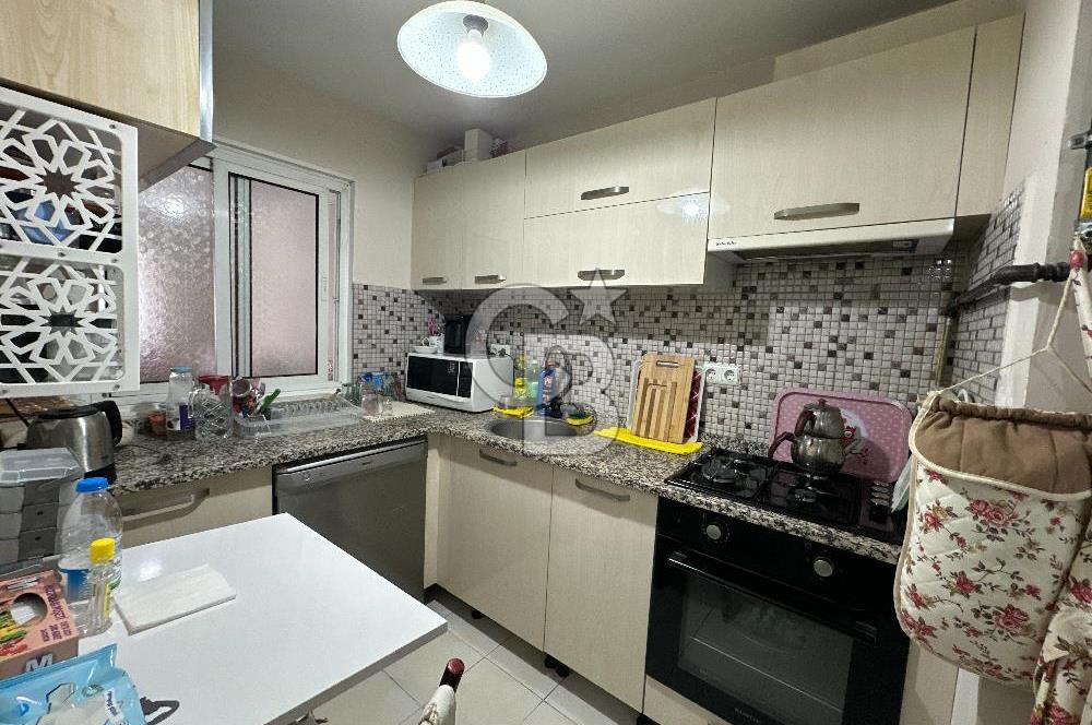 Karşıyaka Yalı Mahallesinde 3+1, Merkezi Konum, Fırsat Daire!