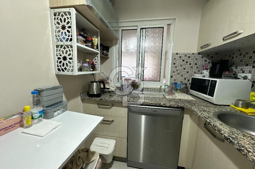 Karşıyaka Yalı Mahallesinde 3+1, Merkezi Konum, Fırsat Daire!