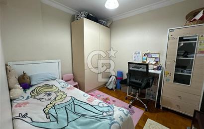 Karşıyaka Yalı Mahallesinde 3+1, Merkezi Konum, Fırsat Daire!