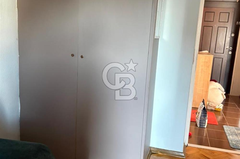 Donanmacı mahallesinde ferah kiralık 2+1