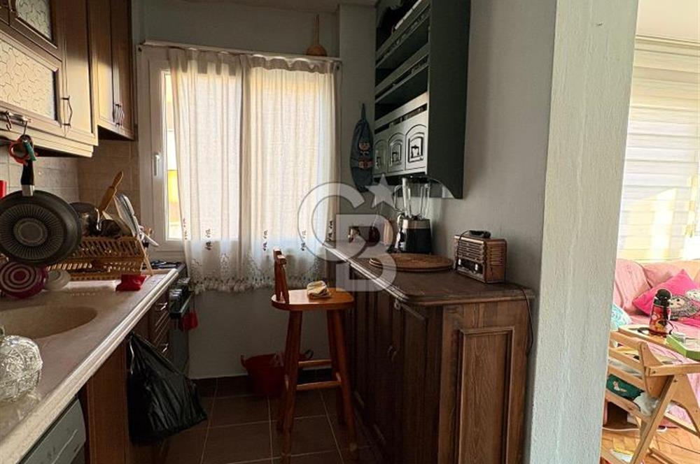 Donanmacı mahallesinde ferah kiralık 2+1