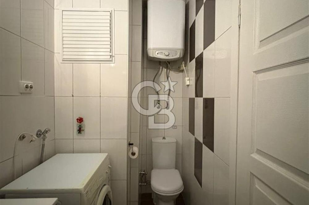 Donanmacı mahallesinde ferah kiralık 2+1