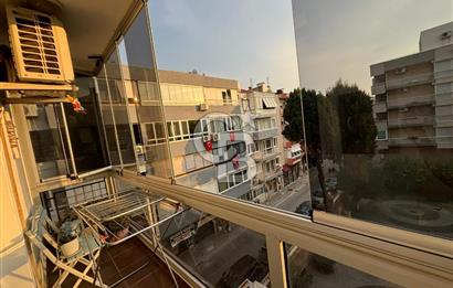 Donanmacı mahallesinde ferah kiralık 2+1