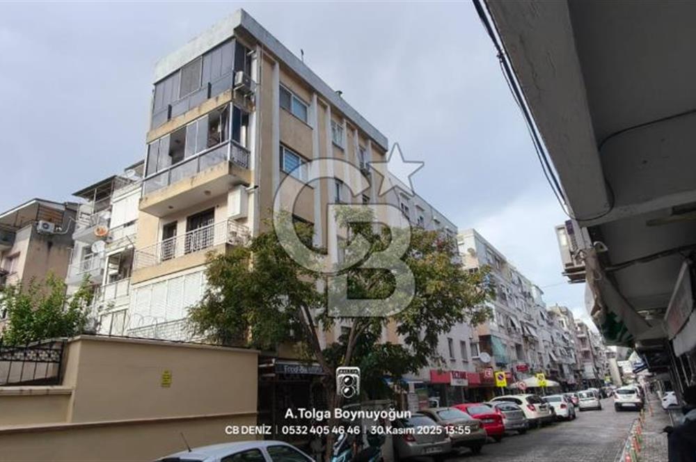 Donanmacı mahallesinde ferah kiralık 2+1