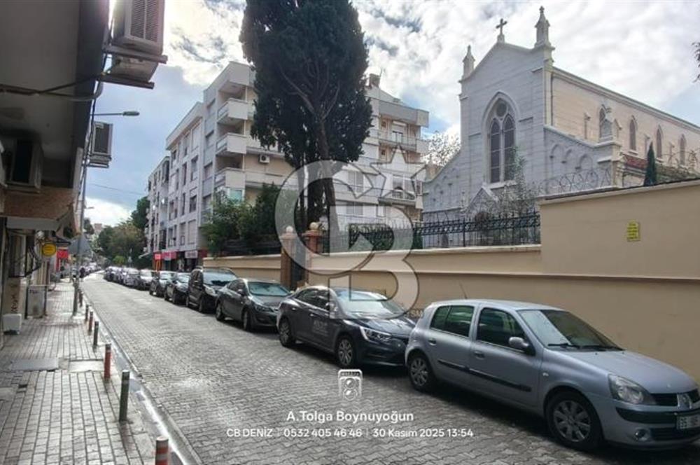 Donanmacı mahallesinde ferah kiralık 2+1