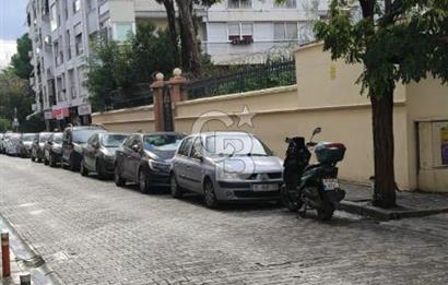 Donanmacı mahallesinde ferah kiralık 2+1