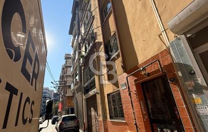 Karşıyaka Girne caddesi yakını 2+1 Satılık Daire