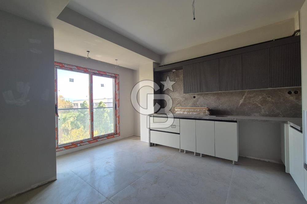 Karşıyaka Aksoy da 4+1 çift teraslı sıfır Dubleks Daire