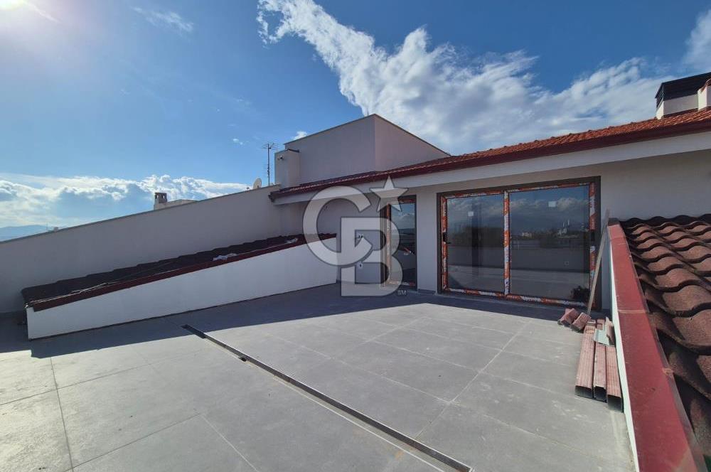 Karşıyaka Aksoy da 4+1 çift teraslı sıfır Dubleks Daire