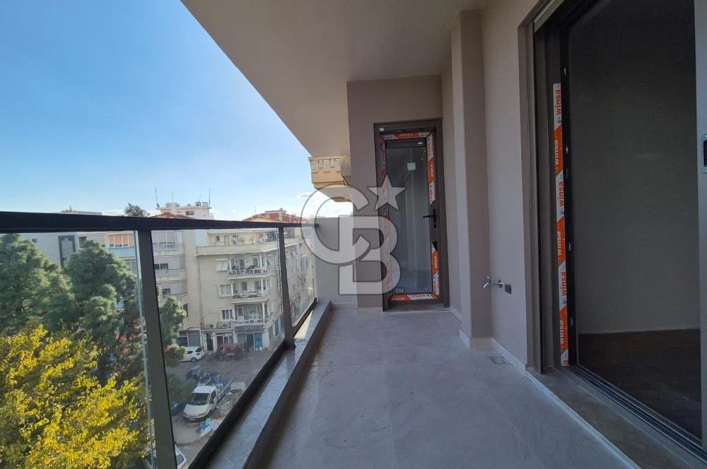 Karşıyaka Aksoy da 4+1 çift teraslı sıfır Dubleks Daire