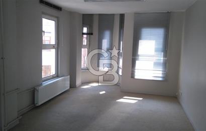 ŞİŞHANE OKÇUMUSA CADDESİ GÜNEŞ HAN'DA SATILIK TAM KAT