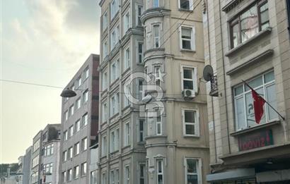 ŞİŞHANE OKÇUMUSA CADDESİ GÜNEŞ HAN'DA SATILIK TAM KAT